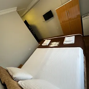 Tavra 2*, İstanbul Türkiye