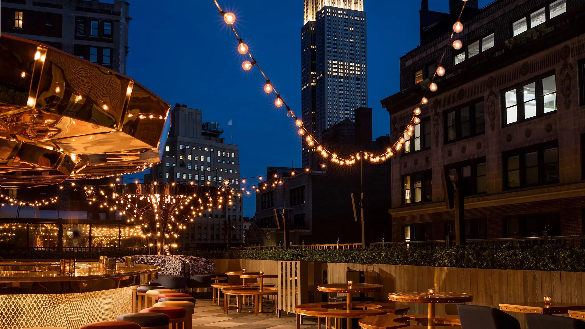 Moxy Nyc Times Square Hotel New York
