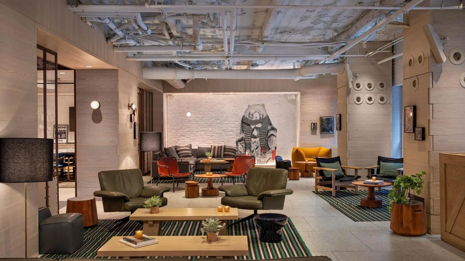 Moxy Nyc Times Square Hotel New York
