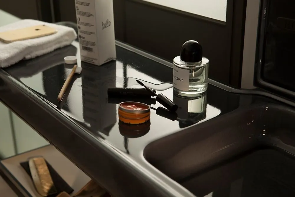 Moxy Nyc Times Square Hotel New York