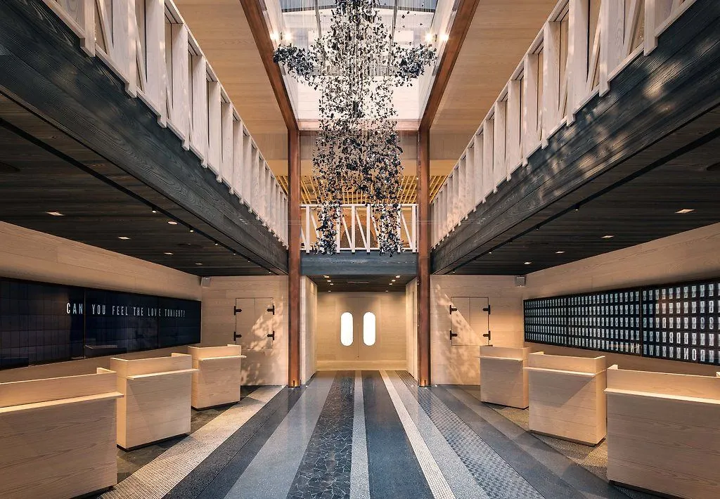 Отель Moxy Nyc Times Square Нью-Йорк США